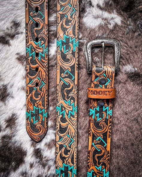 🌟 Elevate your style with the rugged charm of Sundown Hooey Men's Belts! ⚡️ Whether you're on the ranch or hitting the town, these belts are the perfect blend of durability and style. 🔥 Grab yours now and buckle up for adventure! #broncowesternsupply #SundownHooey #MensBelts #WesternStyle Western Things, Western Stuff, Custom Leather Belts, Stanley Cups, Cowgirl Accessories, Turquoise Painting, Western Boutique, Cute Country Outfits, Wrap Boots