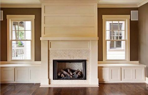 Love the bench seat with storage on both sides of fireplace Corner Window Seats, Corner Fireplaces, Fireplace Windows, Craftsman Fireplace, Fireplace Seating, Fireplace Built Ins, Corner Fireplace, Fireplace Remodel, Home Fireplace