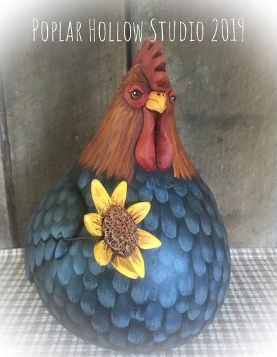 Chicken Gourds Painted, Gourd Chickens, Chicken Gourds, Gourd Animals, Gourds Painted, Gourd Projects, Gourd Birdhouses, Gourd Crafts, Gourds Birdhouse