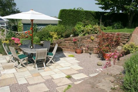 Paving Stone Ideas, Front Garden Patio, Pergola Walkway, Raised Decking, Patio Pergola Ideas, Paving Stone Patio, Top Garden Design, Gravel Driveways, Gazebo Patio