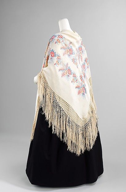 Shawl Date: 1840–49 Culture: probably French Medium: silk Motif Soutache, High Fashion Accessories, 19th Century Fashion, Costume Collection, Old Fashion, Historical Dresses, Fantasy Clothing, Fantasy Fashion, Historical Clothing