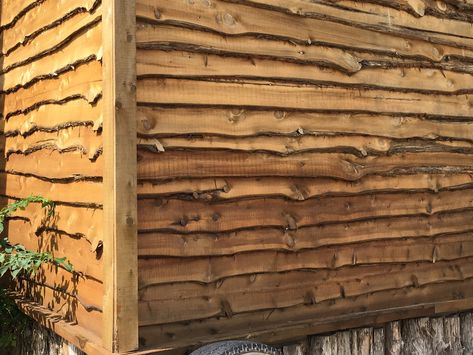 Cedar live edge siding Live Edge Siding Exterior, Live Edge Siding, Wood Cladding Exterior, Natural Edge Wood, Small Dream Homes, Shiplap Siding, Timber Garage, Cedar Walls, Wood Wall Design