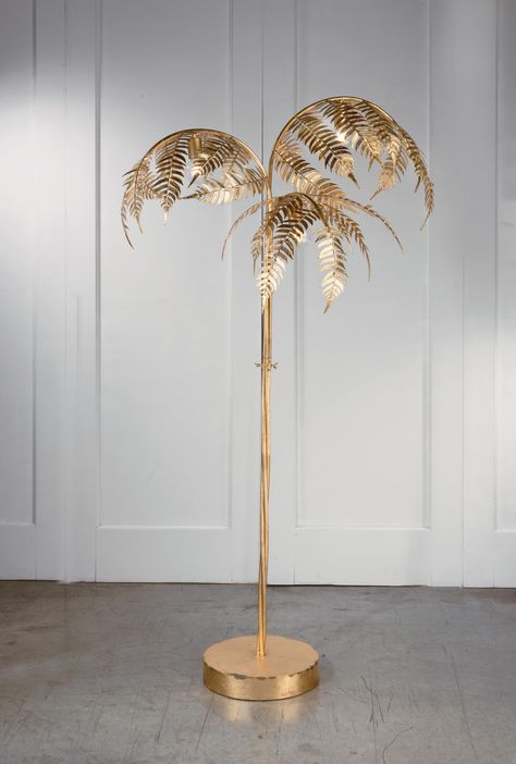 Palm Tree Lamp, Gold Palm Tree, Luminaire Original, Art Deco Living Room, Art Deco Floor Lamp, Tree Floor Lamp, Unique Floor Lamps, Rustic Flooring, Corner Lamp