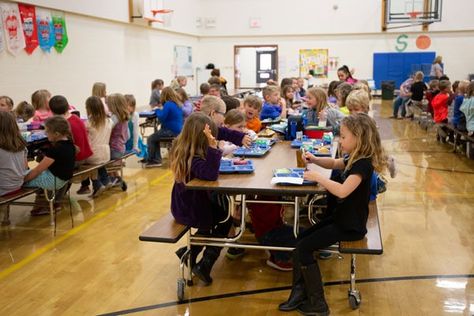 U.S. school districts need to rethink the school cafeteria experience. This time is vital to kids' nutrition and also provides a much-needed academic break. The post We Need To Rethink The School Cafeteria appeared first on Scary Mommy. School Cafeteria Aesthetic, School Cafeteria Design, Elementary School Cafeteria, School Lunchroom, University Cafeteria, Cafeteria Design, School Kitchen, School Cafe, Cafeteria Table