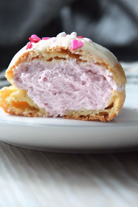 White Chocolate Raspberry Cream Puffs — by Jaclyn White Chocolate Pastry Cream, Raspberry Pastry Cream, Raspberry Cream Filling For Cake, Raspberry Profiteroles, Cream Puff Filling Recipe, Eclair Filling, Cream Puff Flavors, French Eclairs, Raspberry Cream Filling