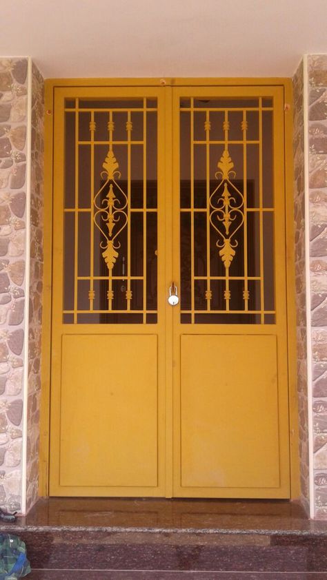 Front Safety Door Design Indian, Double Door Grill Gate Design, Sefty Door Design Entrance Metal, Metal Sliding Door Design Outdoor, Sefty Door Design Modern Metal, Ms Safety Door Design, Iron Main Gate Design Indian, Iron Double Door Design, Sefty Door Design Modern