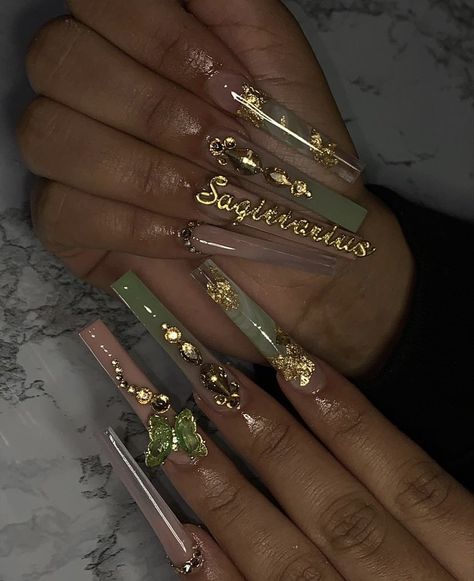 Zodiac Nails, Burberry Nails, Aqua Nails, Green Acrylic Nails, Latest Nail Designs, Acrylic Toe Nails, Sassy Nails, Diy Acrylic Nails, Cute Toe Nails