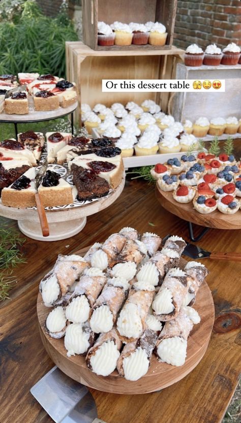 Cannoli Decoration, Wedding Dessert Table Cannoli, Canoli Table Wedding, Cannoli Dessert Table, Wedding Guest Dessert Ideas, Italian Dessert Bar Wedding, Outdoor Wedding Desserts, Italian Desserts Wedding, Wedding Dessert Bar Ideas Sweet Tables