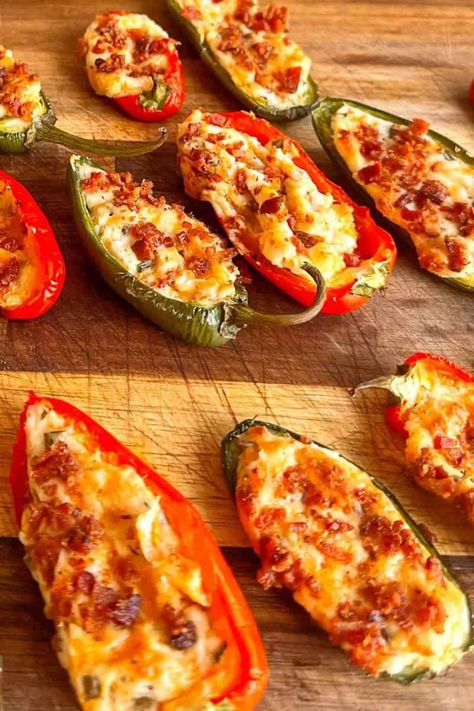 Mini Stuffed Peppers: A Perfect Appetizer Stuffed Mini Peppers Appetizers, Mini Pepper Appetizers, Stuffed Pepperoncini, Stuffed Peppers Appetizer, Mini Stuffed Peppers, Stuffed Mini Sweet Peppers, Green Jalapeno, Mini Peppers, Types Of Peppers