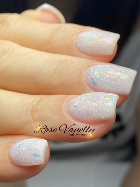 Bridesmaids Nail Ideas Short, Short Opal Acrylic Nails, Overlay Nails Colors, Fun Bridal Nails Short, Opal Short Nails, Dip Powder Nails White Glitter, Opal Sparkle Nails, Gel Nails Ideas Short Birthday, Short Ombre Nails Square With Glitter