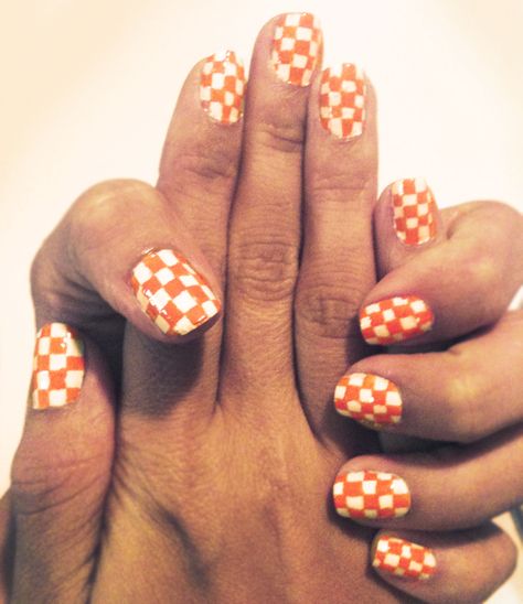 Orange Checkerboard Nails, Orange And Black Checkered Nails, Orange And White Checkerboard Nails, Checkerboard Nail Art, Orange Checkered Nails, Tennessee Vols Nails, Vols Nails, Checkboard Nails, Tennessee Nails