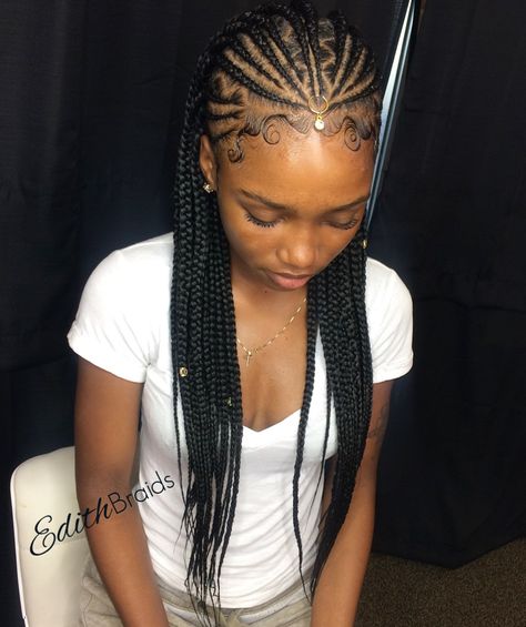 One-Point Fulani Braids with Zigzag Parts Trendy We Fryzurach, Long Box Braids, Feed In Braid, Fulani Braids, Braids With Beads, Girls Hairstyles Braids, Girls Braids, Cornrow Hairstyles, African Braids Hairstyles