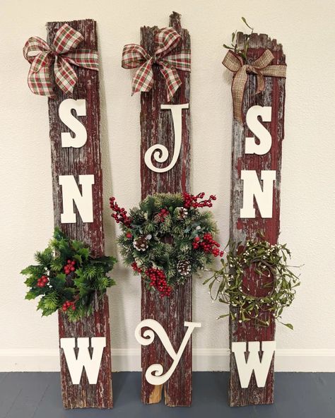 Christmas Stuff, Barnwood, Barn Wood, Wooden Signs, Ladder Decor, Year Old, Porch, Sunflower, Signs