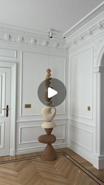 Carolina Levinton on Instagram: "And the 2 meter high ceramic totem is now in its brand new home in Madrid. A personalized design and handmade art piece in different earthy tones of stoneware.  . Qué satisfacción haber realizado y entregado este desafiante trabajo y que el cliente esté feliz. Vamos por más 🤍 . . . #ceramics #ceramicart #sculpture #totem #ceramicsculpture #interiordesign #art #wabisabi" Clay Totem Poles, Clay Totem, Ceramic Totems, Ceramic Totem, Totem Sculpture, Totem Pole Art, Earthy Ceramics, Totem Design, Sculpture Art Projects