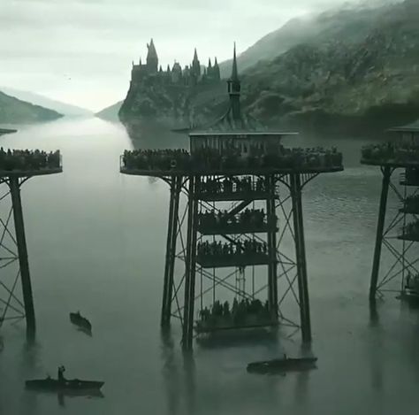 Black Lake Aesthetic Harry Potter, Black Lake Harry Potter Aesthetic, Triwizard Tournament Aesthetic, Hogwarts Lake, Harry Potter Triwizard Tournament, Hogwarts University, Triwizard Cup, Hogwarts Life, Hermione Granger Aesthetic