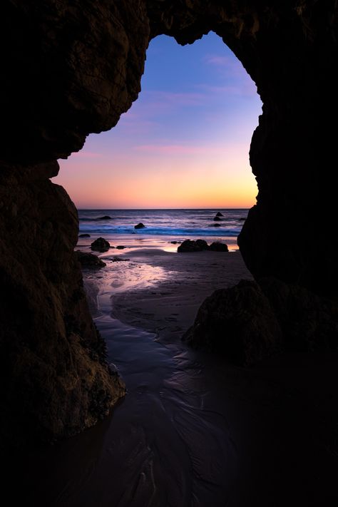 Matador Beach, Malibu Sunset, El Matador Beach, Destination Unknown, Beach Sunset Wallpaper, California Sunset, View Wallpaper, Malibu Beaches, Earth Nature