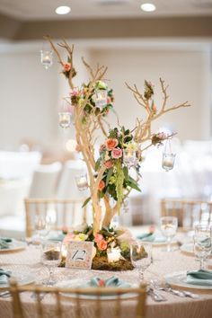 Tree Branch Centerpieces, Branch Centerpieces Wedding, Branch Centerpieces, Winter Wedding Centerpieces, Beach Wedding Centerpieces, Rustic Winter Wedding, Tree Centerpieces, Lantern Centerpieces, Wedding Floral Centerpieces