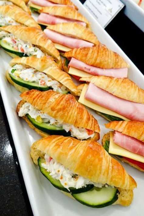 Easy Small Sandwiches For Party, Cheap Party Sandwiches, Finger Food For Teenage Party, Easy Luncheon Menu Ideas, House Party Food Ideas, Easy Graduation Party Food Simple, Finger Sandwiches For Picnic, Luncheon Ideas Ladies Lunch, Cheap Birthday Party Food