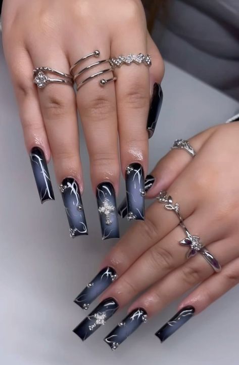 Classy Nails Short Winter 2023, Black And Silver Winter Nails, Dark Nail Sets, Dark Blue Nails With Charms, Blue Nails 2023, Taurus Nails Designs, Black Glam Nails, Halo Nails, Short Coffin Nails Designs