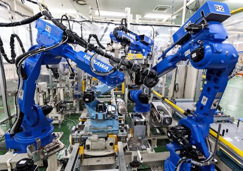 Japan robot makers outperform Europeans in profitability - Nikkei Asian Review Robot Factory, Mechatronics Engineering, Robot Mechanics, Profit Margin, Robotic Automation, Industrial Robots, Japanese Robot, Japan Technology, Technology Art