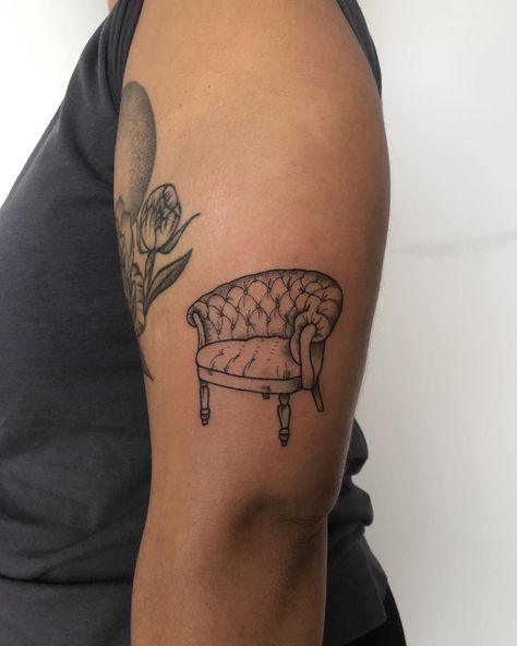 J Valentin on Instagram: “Fluffy armchair for Simone! Thank you for getting one of my designs! Done at @nogoodtattoo 🧡. . . .  #tattoo #tattoos #blackwork…” Armchair Tattoo, Fluffy Armchair, Couch Tattoo, Chair Tattoo, Austin Tattoo, Brooklyn Tattoo, Graphic Cartoon, French Tattoo, Flash Sheets