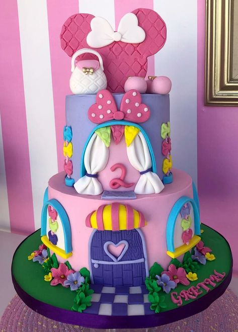 Minnie Birthday Shirts For Family, Minnie Mouse Boutique Cake, Minnie Mouse Clubhouse Cake, Mini Bowtique Party, Minnie's Boutique Birthday, Minnie’s Boutique Party, Minnie Mouse Bowtique Party, Minnie Mouse Clubhouse Birthday Party, Minnie Mouse And Daisy Duck Cake