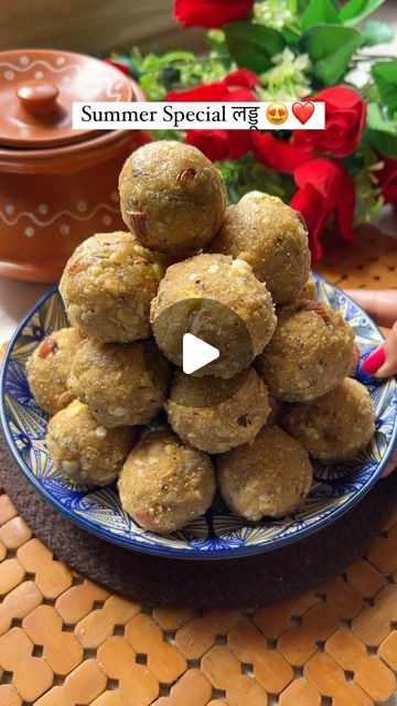 Sattu Laddu, Laddu Recipe, Healthy Laddoo Recipe, Laddu Recipe Indian Sweets, Laddoo Recipe, Indian Sweet, Indian Sweets, Sweets Recipes, Interesting Food Recipes