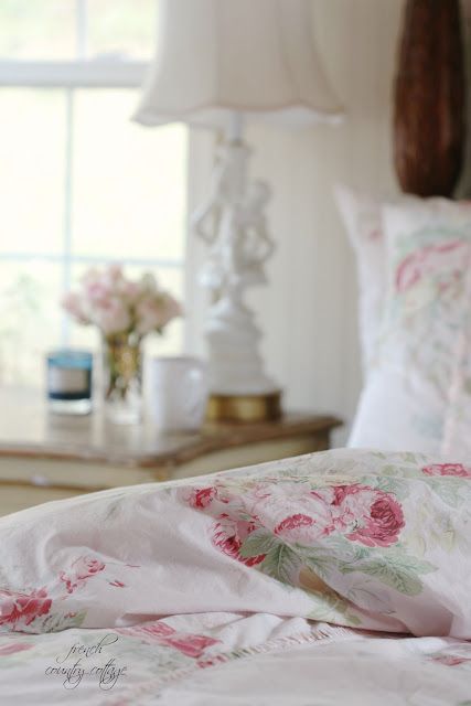 FRENCH COUNTRY COTTAGE: Romancing the home & peek at a new rug French Country Cottage Bedroom, Cottage Bedding, Country Cottage Bedroom, Chic Bedrooms, Cottage Bed, French Country Bathroom, Nice Homes, Cottage Rose, French Country Bedrooms