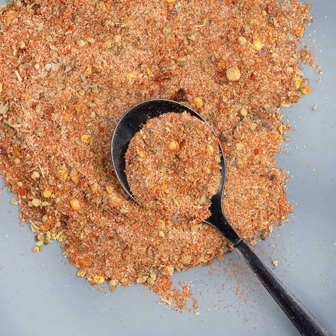 Meatball Seasoning Seasoned Meatballs, Meatball Seasoning, Perfect Meatballs, Spicy Meatballs, Homemade Spice Mix, Best Meatballs, Spice Mix Recipes, Beef Meatballs, Homemade Meatballs