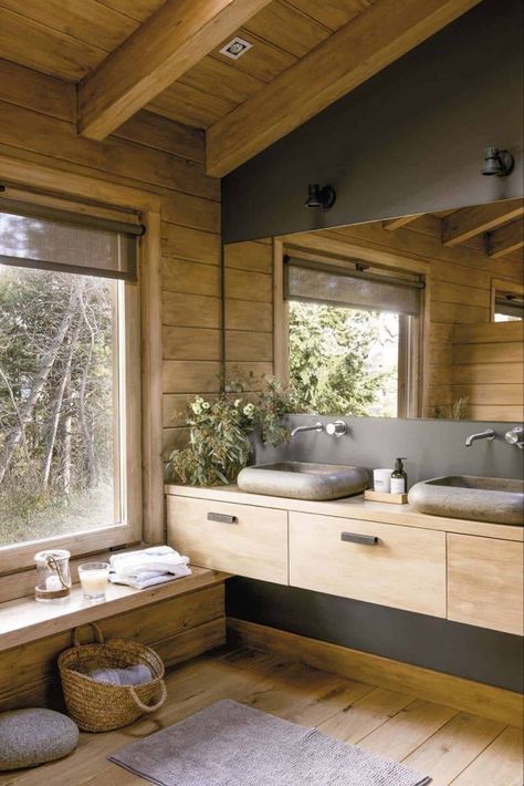 Popular Bathroom Designs, Modern Cabin House, Koti Diy, Shingle Style Homes, Rustic Cabin Decor, Ranch Style Home, Modern Cabin, Farmhouse Style House, Rustic Cabin