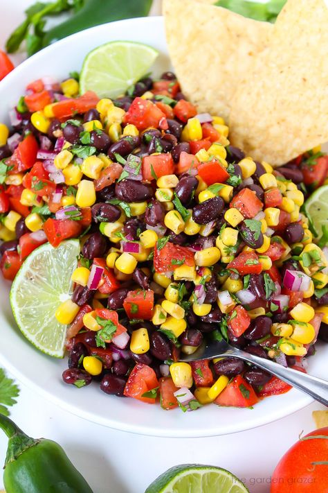 Black Bean Salsa (Easy!) Vegan Dip Recipes, Bean Corn Salsa, Black Bean Salsa Recipe, Cooking Sweet Corn, Bean Salsa Recipe, Salsa Easy, Garden Grazer, Corn Bean Salsa, Black Bean Corn Salsa