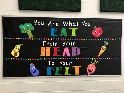 Healthy And Junk Food Bulletin Board, Healthy Habits Bulletin Board Ideas, Food Themed Bulletin Boards, Healthy Eating Bulletin Board, School Cafeteria Bulletin Board Ideas, Healthy Food Bulletin Board, Lunch Room Bulletin Board Ideas, Food Bulletin Board Ideas, Lunchroom Bulletin Boards Cafeterias