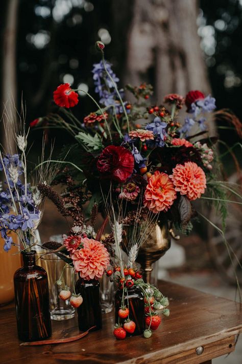 A Steampunk Wedding in Northern California Finds the Perfect Backdrop | Photo: From the Daisies Steampunk Wedding Decorations, Moody Wedding Flowers, Punk Wedding, Furniture Styling, Pagan Wedding, Colorful Florals, Gorgeous Centerpieces, Dark Wedding, Steampunk Wedding