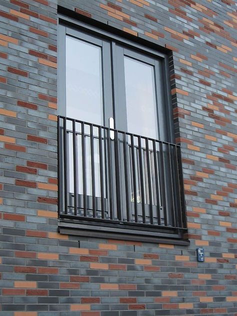 Juliet Balcony Ideas, Contemporary Balcony, Juliette Balcony, French Balcony, Balkon Decor, Juliet Balcony, Balcony Window, Modern Balcony, Balcony Grill Design