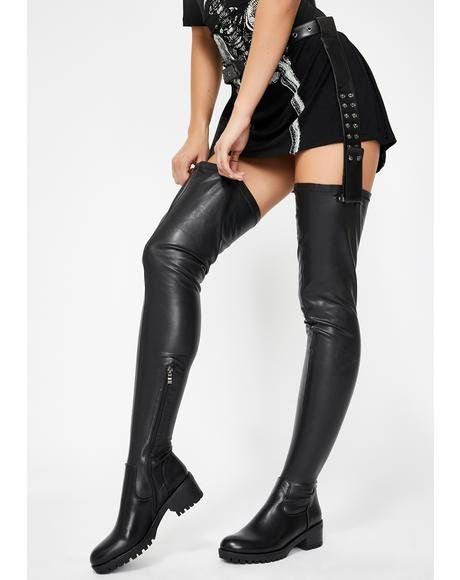 7bb060764a818184ebb1cc0d43d382aadesc34408208ri Belt Thigh High Boots, Fall Fashion Skirts, Vegan Leather Boots, Leather Thigh High Boots, Snakeskin Boots, Stiletto Boots, Boots Outfit, Thigh High Boots, Black Leather Boots