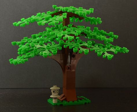 Small Tree with Lantern | Pieter Barendrecht | Flickr Skyrim Ideas, Lego Garden, Lego Trees, Lego Plants, Lego Tree, Lego Village, Lego Buildings, Lego Christmas, Lego Inspiration