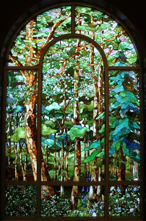 Tom Holdman, this has so much depth to it, it almost (literaly!) takes my breath away. زجاج ملون, Art Stained, Stained Glass Designs, Stained Glass Panels, Gorgeous Glass, Stained Glass Window, Stained Glass Mosaic, Leaded Glass, Window Design