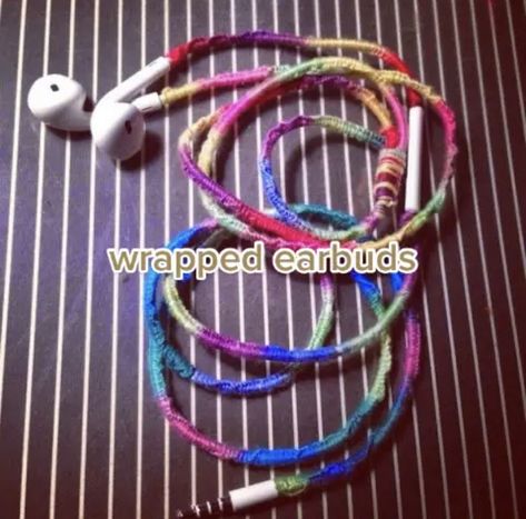 How To Wrap Earbuds, Wrapped Earbuds, Wrapped Headphones, Earbud Wrap, Headphone Wrap, How To Wrap, Colour Combos, Loom Bands, Pottery Crafts