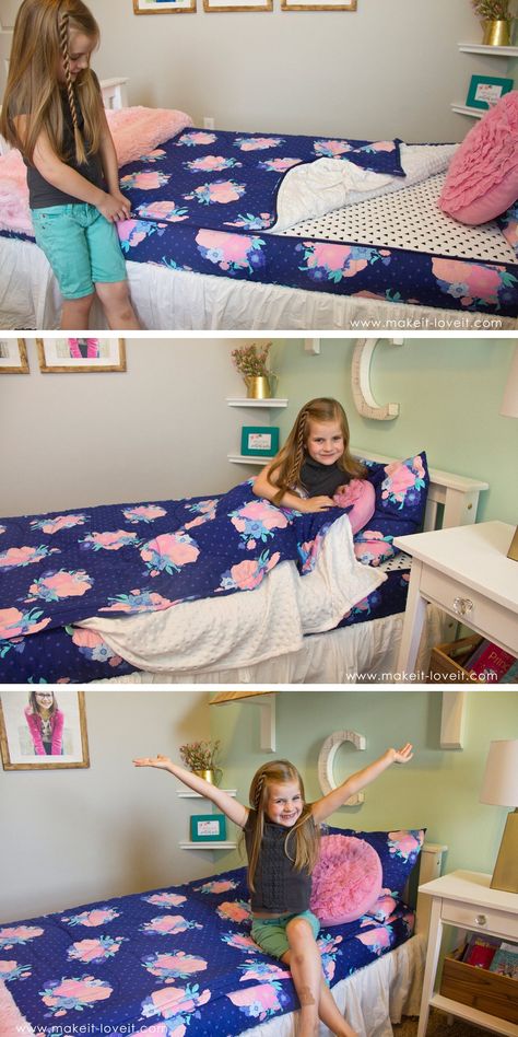 Zipper Bedding for my kids' beds.....best solution EVER!! | via www.makeit-loveit.com @beddysbeds Zip Up Bedding, Kids Bedroom Diy, Beddys Bedding, Holiday Hand Towels, Zipper Bedding, Fabric Purse, Fabric Purses, Sewing Projects For Kids, Kids Ideas