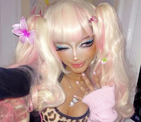 Mamba Gyaru, Beach Gyaru, Gyaru Hair, Gyaru Aesthetic, Agejo Gyaru, Gyaru Makeup, Hime Gyaru, Gyaru Fashion, Bold Makeup