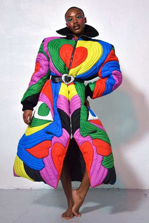 If It's Hip It's Here | The latest in global design and creativity Cubism Fashion, Charles De Vilmorin, Pop Art Fashion, Weird Fashion, Latest Outfits, Art Clothes, Fashion Colours, Colorful Fashion, Couture Fashion