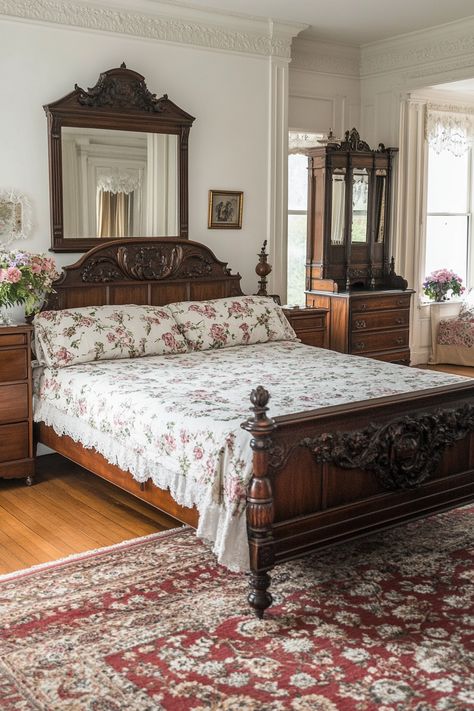 15 Elegant Victorian Bedroom Ideas for Timeless Charm – Everyday Inspo Victorian Bedroom Wallpaper, Dark Victorian Bedroom Aesthetic, Bedroom Big Room, 1890s Bedroom, Modern Victorian Decor Bedroom, 1900s Bedroom, Historical Bedroom, Victorian Room Aesthetic, Unrealistic House