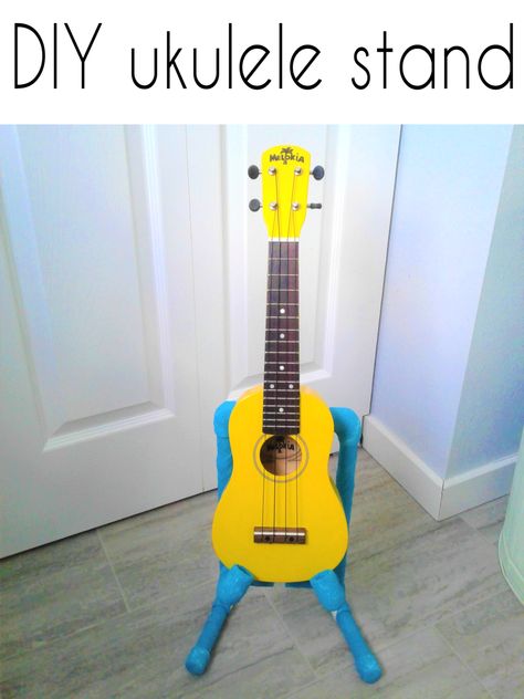 Need a quick and easy stand for your ukulele?  Make this PVC pipe ukulele stand with this tutorial from CrazyDiyMom  #ukulele #stand Diy Ukulele Stand, Diy Guitar Stand, Ukulele Diy, Diy Organize, Ukulele Stand, Craft Show Booths, Pregnant Photo, Diy Mom, Uke Songs