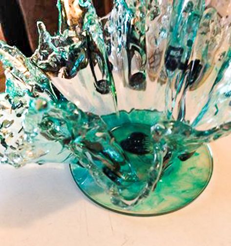 Resin Bowl Diy, Poured Resin Art, How To Make Resin Bowls, Resin Bowls Diy How To Make, Diy Resin Vase, Resin Beginners, Fancy Vase, Resin Bowls, Resin Pours