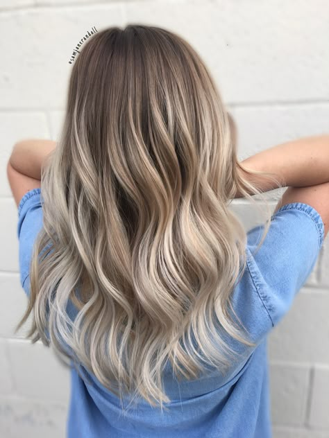 Blonde balayage, color melt Golden Blonde Hair Color, Balayage Straight, Blond Balayage, Golden Blonde Hair, Trendy Hair Color, Victoria Bc, Brown Blonde Hair, Ombre Hair Color, Long Blonde