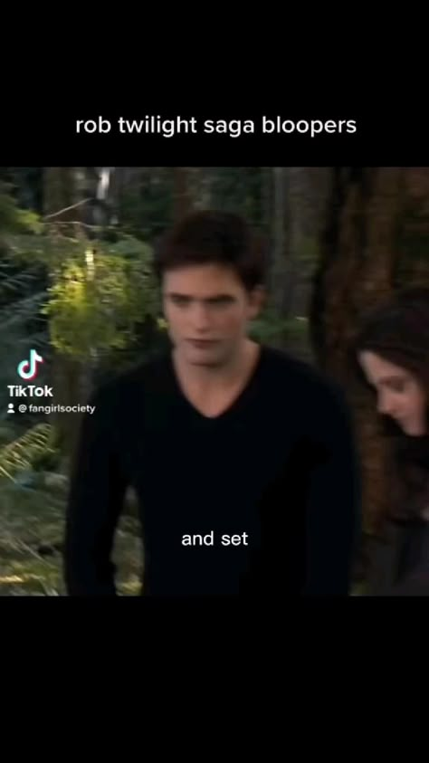 Twilight Bloopers, Twilight Movie Scenes, Twilight Videos, Robert Patterson, Twilight Saga Quotes, Twilight Jokes, Twilight Scenes, Twilight Quotes, Twilight Saga Series