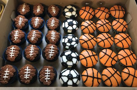 Sports Ball Cupcakes, Sports Birthday Cupcakes, Sports Ball Birthday Cake, Sporty Birthday Party Ideas, Sports Themed Treats, Sports Cupcakes Ideas Boys, Sports Birthday Party Boys, Sports Birthday Cake, Sports Cupcakes