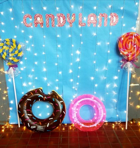 Candy Themed Photo Booth, Candyland Theme Photo Booth, Candy Theme Photobooth, Winter Theme Photo Booth, Candy Dance Theme, Candyland Party Theme Backdrops, Candyland School Dance, Candyland Photo Backdrop, Candyland Dance Theme