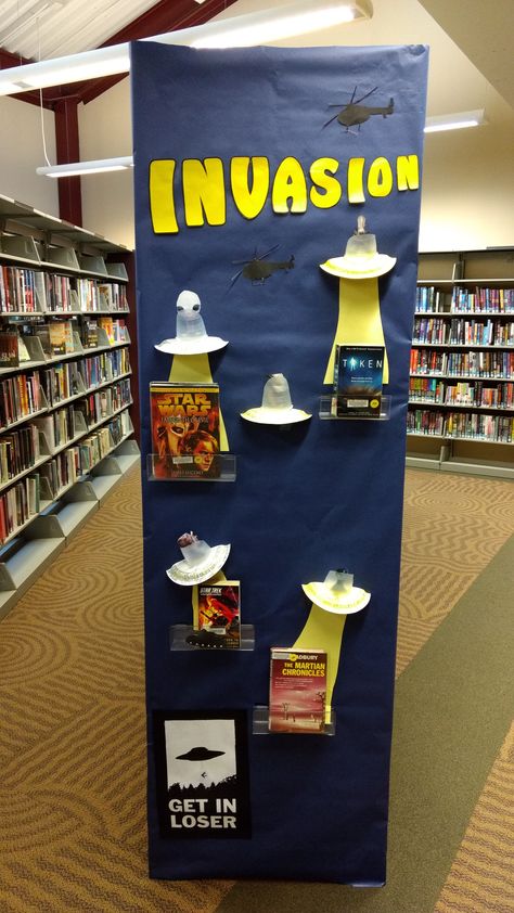 Invasion-maybe with the words ‘These books are out of this world’ Classroom Lighting Alternatives, New Book Library Display, Book Display Themes, Library Book Displays For Adults, Space Library Display, Ya Library Displays, Non Fiction Library Displays, Library Book Display Ideas, Bookstore Display Ideas