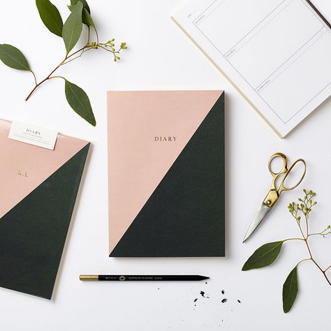 Plan Your Life, Photography Brochure, Lifestyle Planner, Book Instagram, Craft Planner, Luxury Card, Flat Lay Photography, Simple Green, Candles Crafts